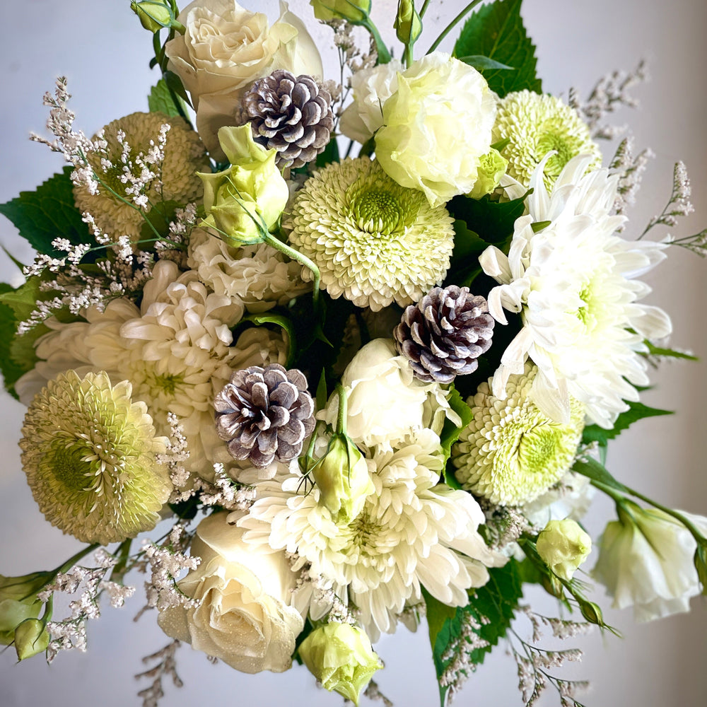 white christmas bouquet